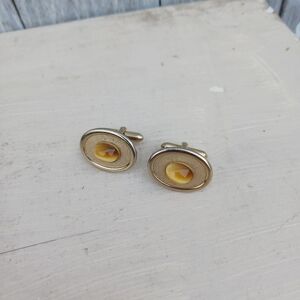 Vtg Cufflinks Gold Tone Tiger's Eye Oval Stone  Cuff Links Cats Eye